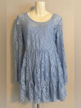 Women’s Large Charlotte Russe Layered Long Sleeve Dress